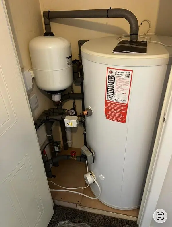 Unvented hot water cylinder installation